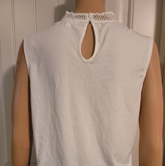 Ardene Sleeveless Lace Top - Picture 4 of 6